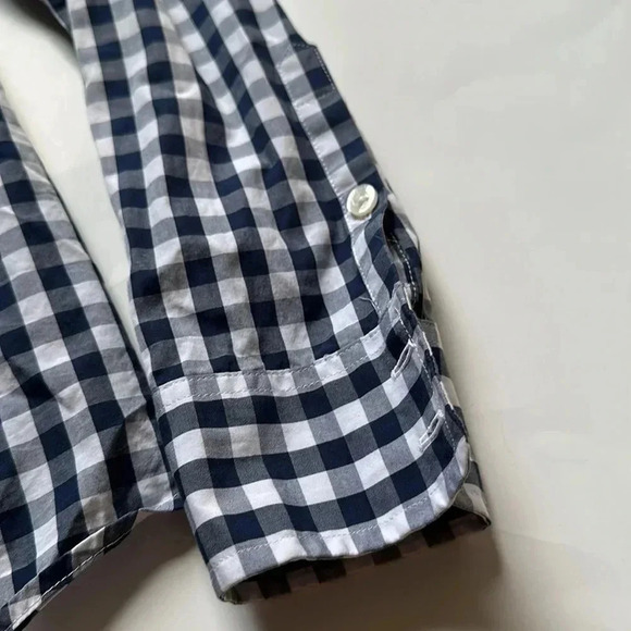 ‘Vineyard Vines’ Women’s Checkered Button Up Shirt! Size 10 - Picture 4 of 5